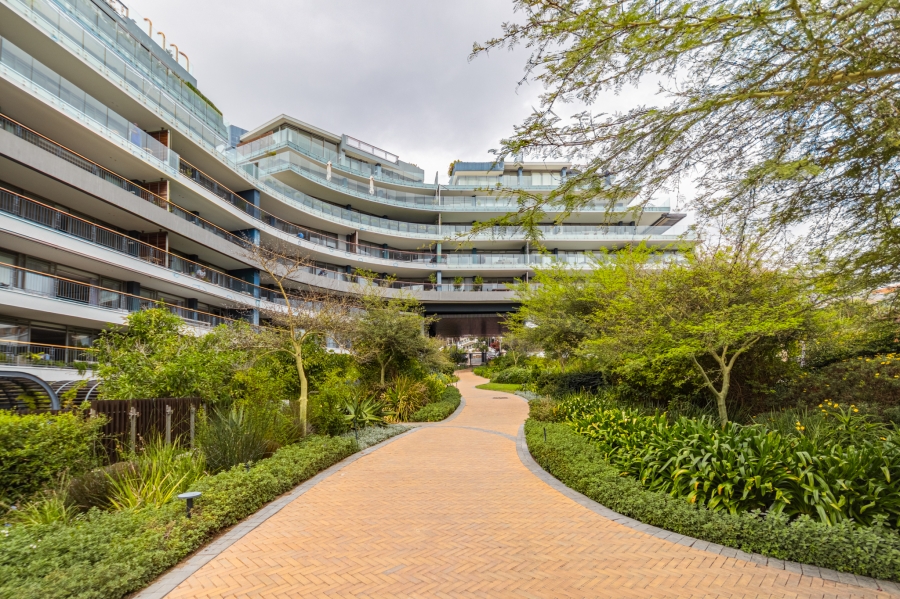 2 Bedroom Property for Sale in Sea Point Western Cape